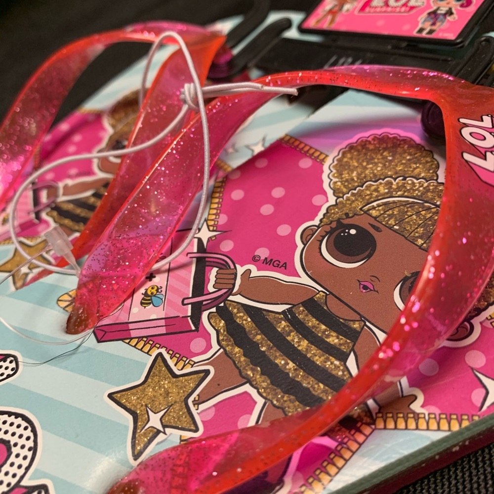 Light-up L.O.L flip flops - Picture 5 of 6